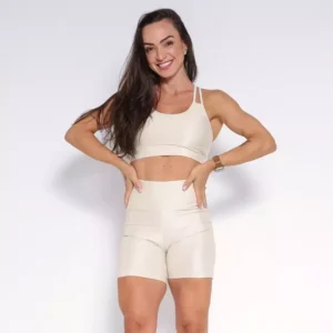 Short Bolso + Top Carol Compressão Off-White (Tamanho Único).
